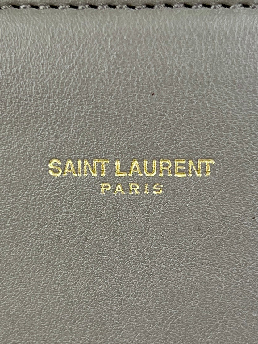 SAINT LAURENT
Sac De Jour Medium Leather Tote