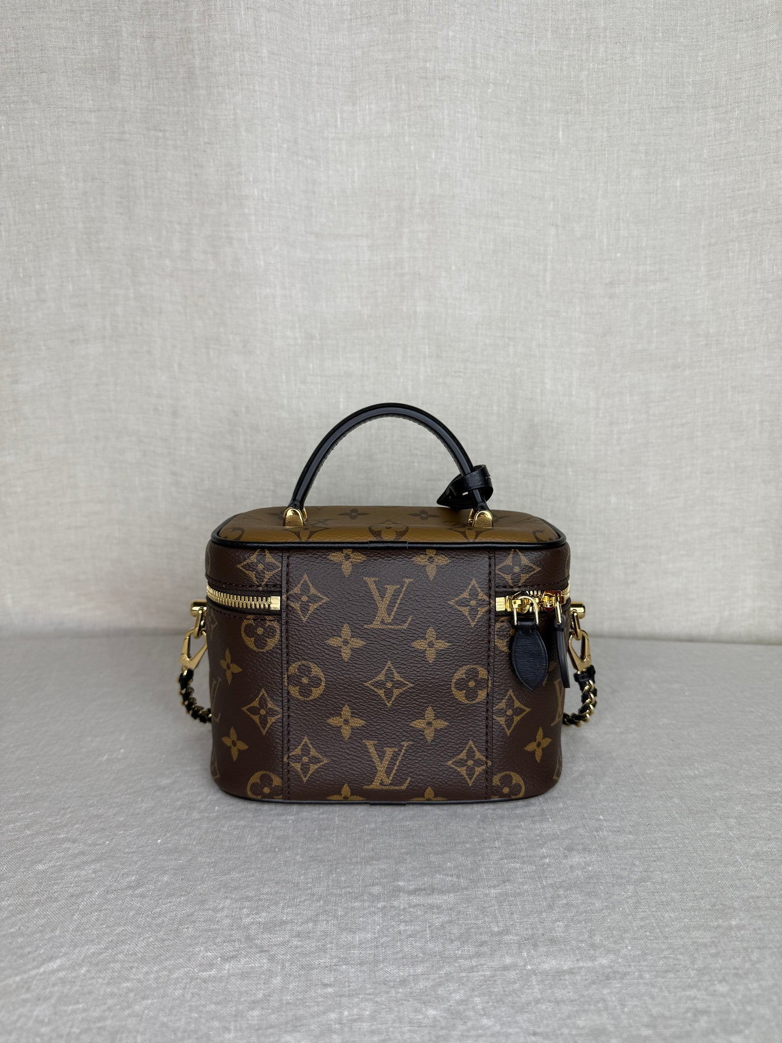 Louis Vuitton Reverse Monogram Vanity Chain Pouch – Dual Canvas, Gold Hardware