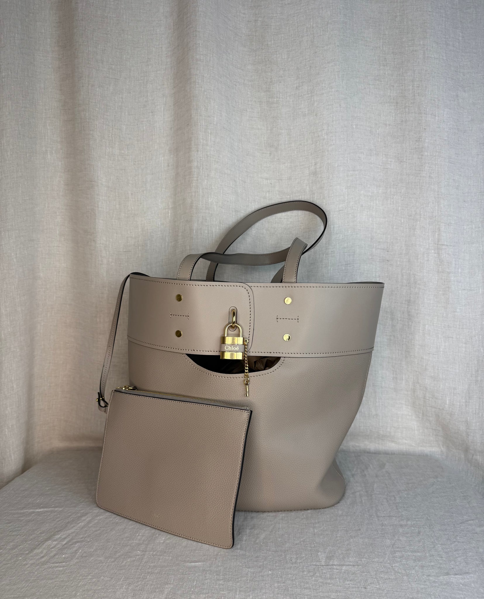 Chloé Medium Aby Tote in Motty Grey Leather with Gold Hardware