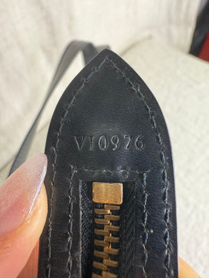 Louis Vuitton Black Epi Leather Shoulder Tote Bag