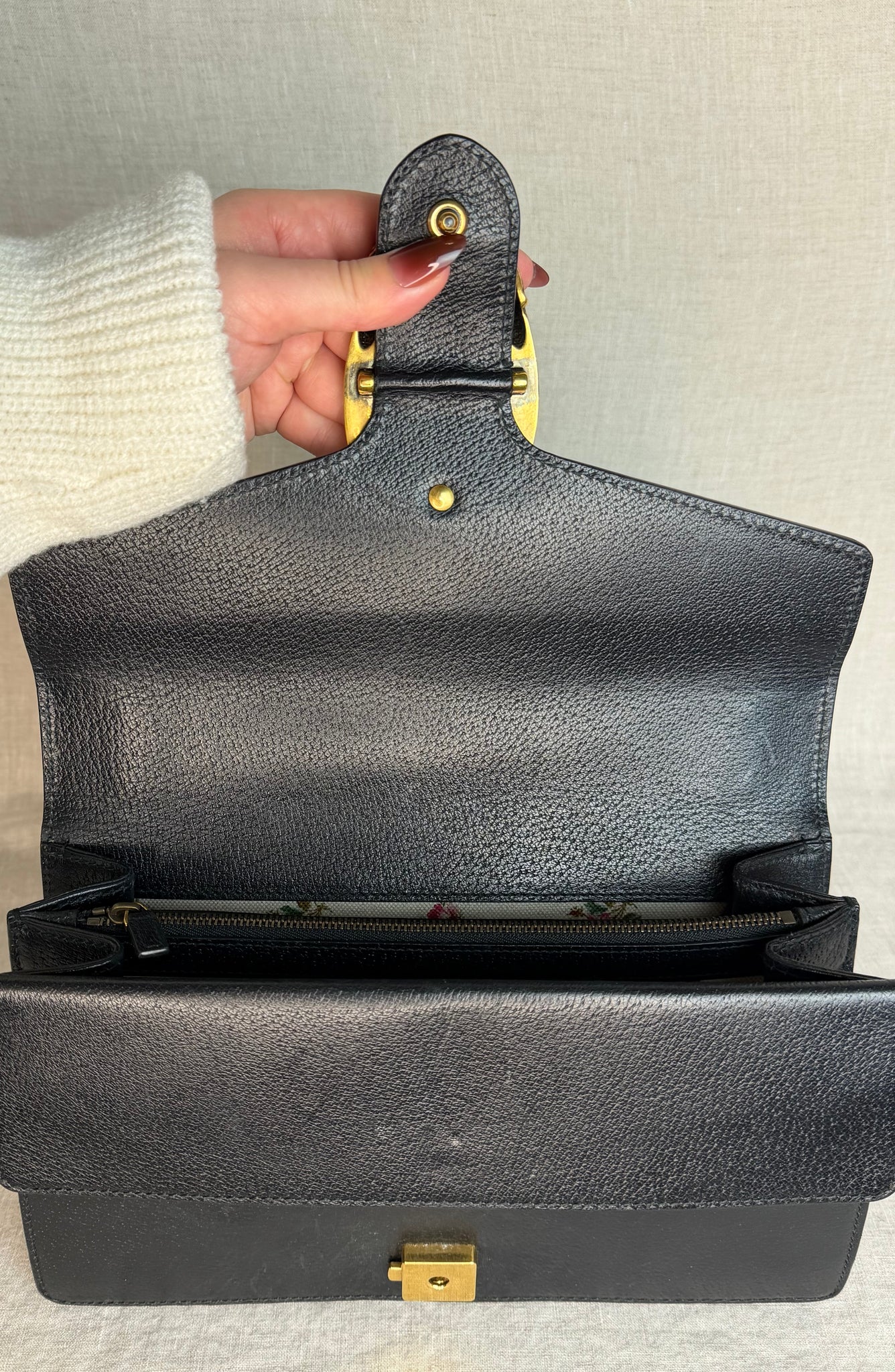 Gucci Dionysus Web Shoulder Bag