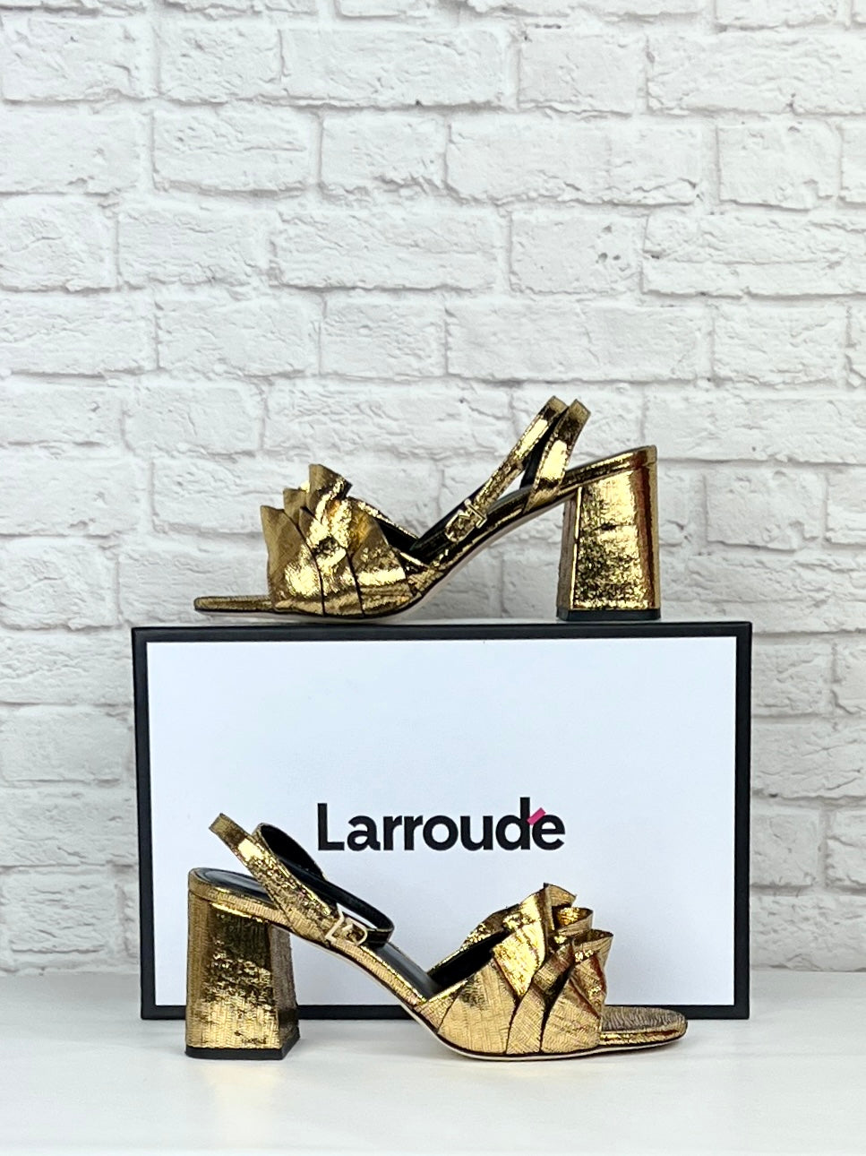Larroude Selena Ruffle Sandal In Gold Cracked Metallic Leather, Size 8.5