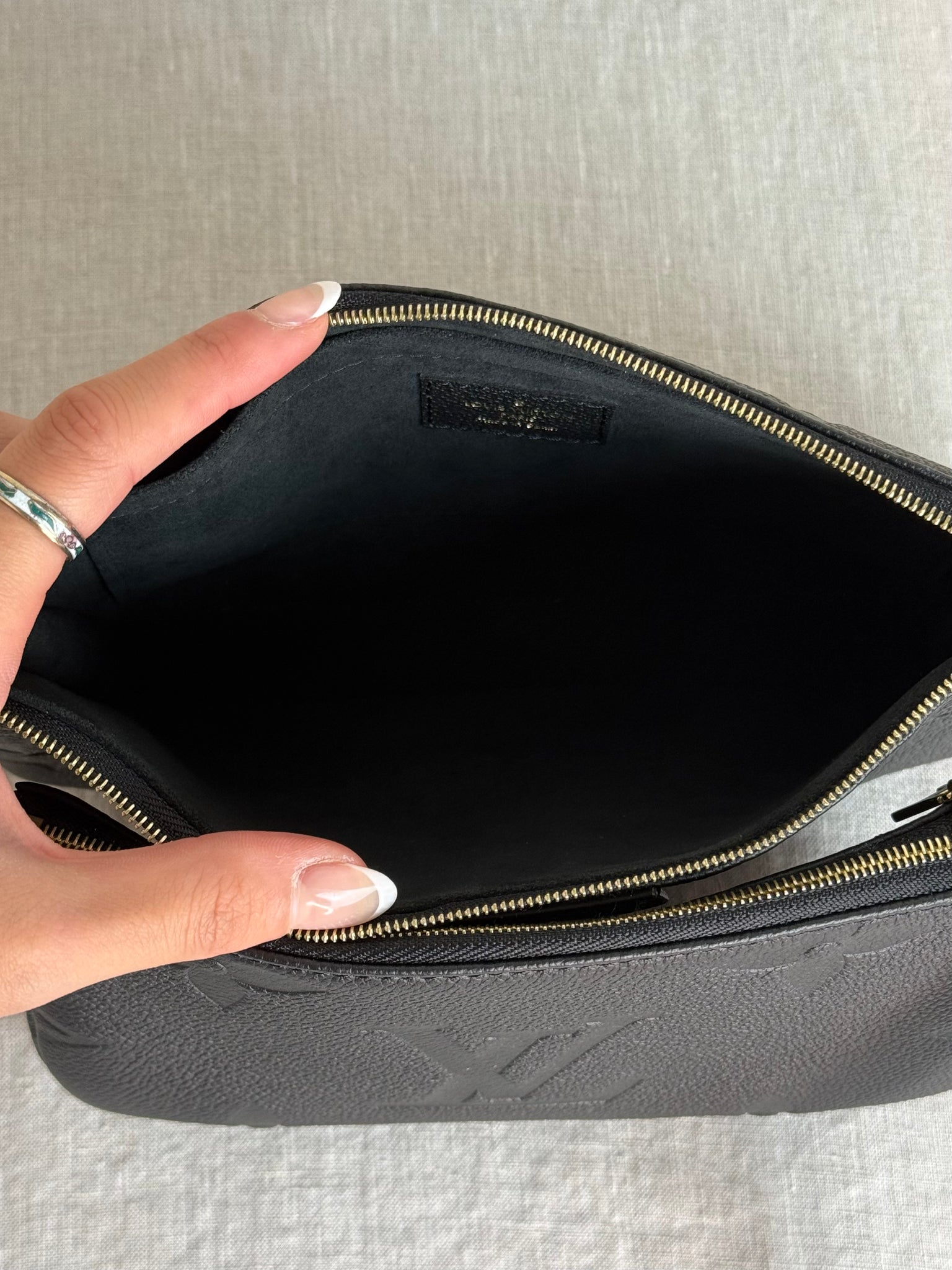 Louis Vuitton Empreinte Monogram Giant Multi Pochette Black