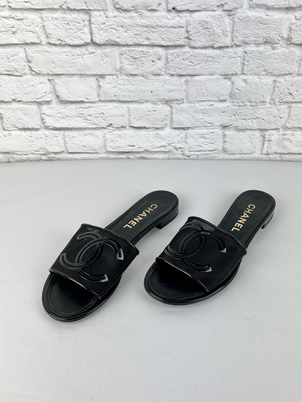 Chanel 23P Mesh Flat Slide Sandals, Size 39.5, Black