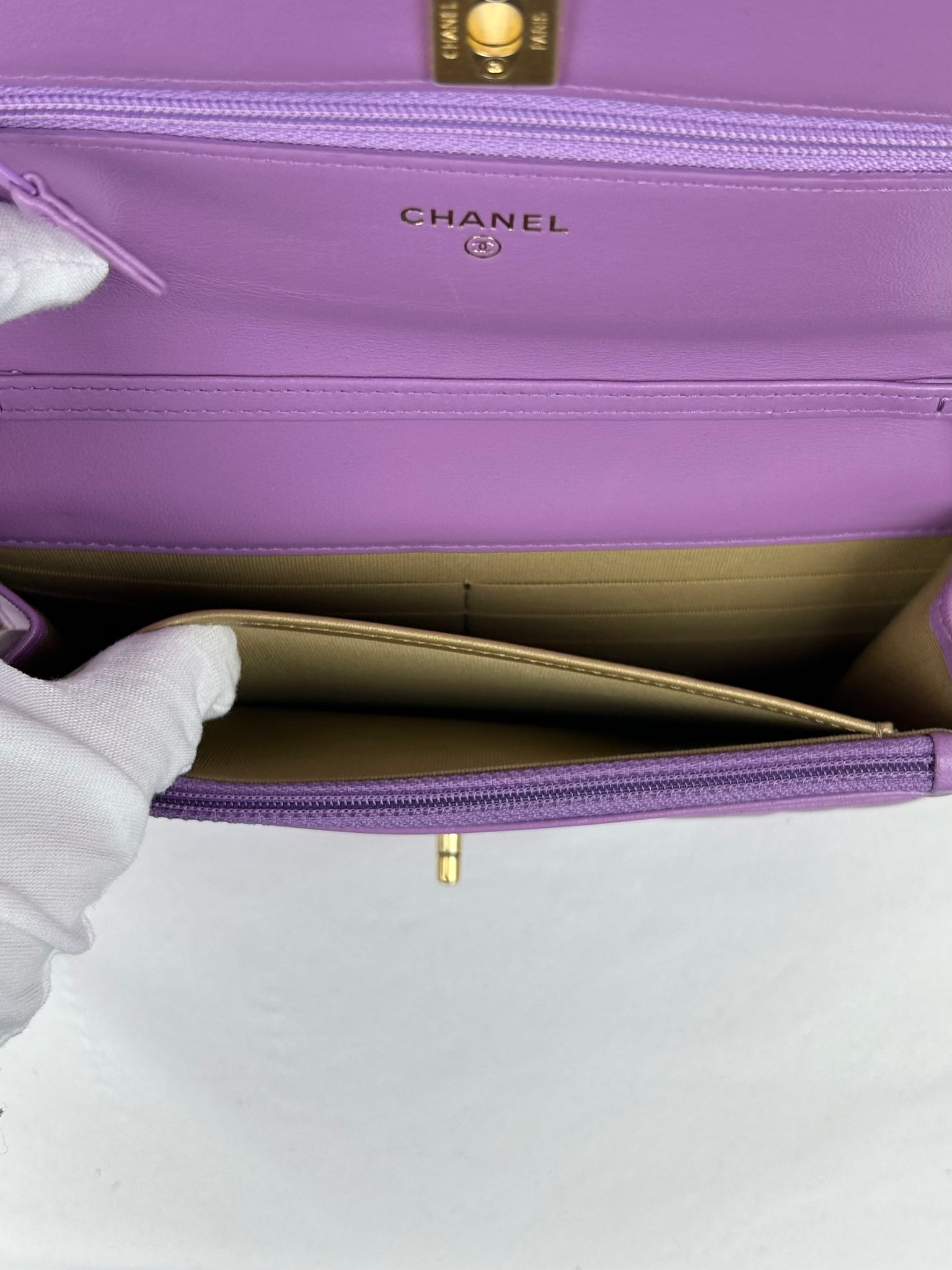 Chanel Pearl Crush Lambskin WOC, Lilac