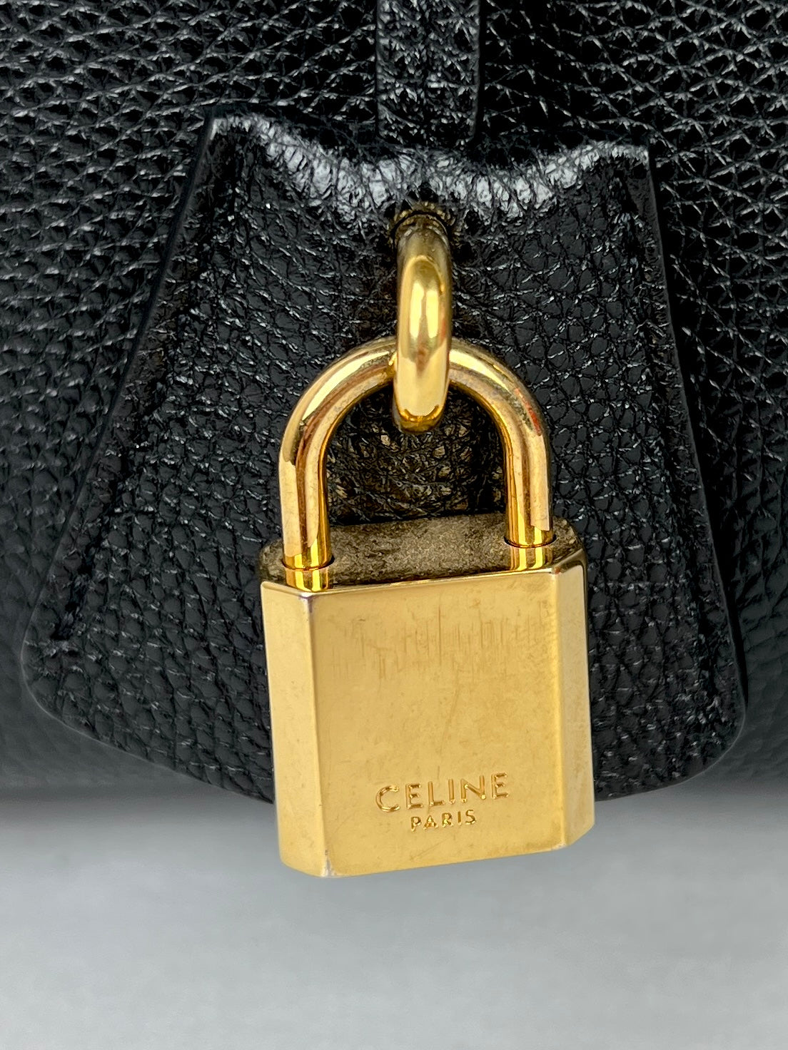 CELINE Medium 16 bag in Grained Calfskin Leather, Black