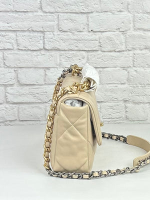 CHANEL Goatskin Quilted Medium Chanel 19 Flap, NEW IN BOX, Biege