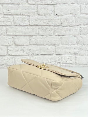CHANEL Goatskin Quilted Medium Chanel 19 Flap, NEW IN BOX, Biege