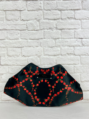 ALEXANDER MCQUEEN  Silk Printed Roses De Manta Clutch, Black /Red
